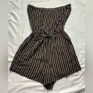 Hollister black strapless romper size medium